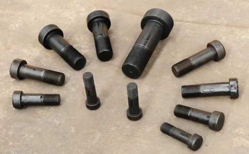 ���ܸ�ǿ��˨